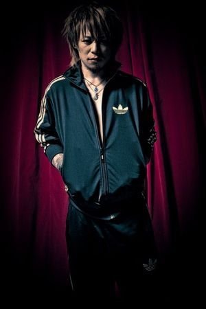 コドモドラゴンがジャージ限定ライブ V系好きが着てカッコいいジャージは Dir En Greyの京さんが着ていたジャージは Dirty Dirty Mv公開 V系ブログ