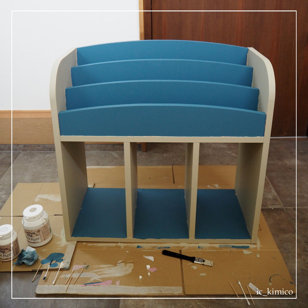 好きになれなかった子供用本棚をペイントで変身！ - インテリア