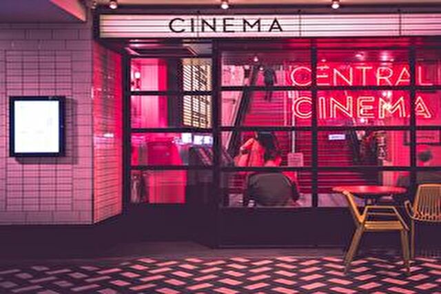 映画館デートで会話のネタを補って共感共有するコース 映画館デートで会話のネタを補って共感共有するコース