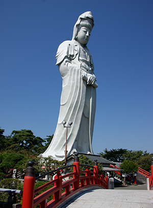 高崎白衣観音_高崎観光協会より引用