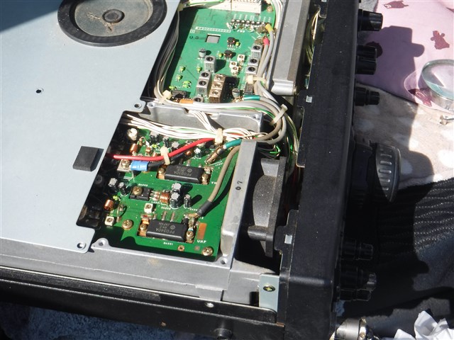 F100J ピエゾV増設　調整済6/14は動画で！ F100J ピエゾV増設 調整済6/14は動画で！ ピエゾピックアップを