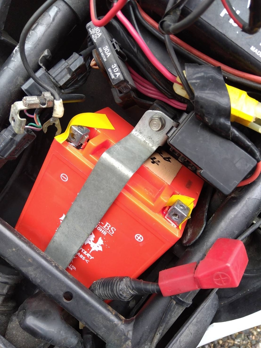 CBR250Rバッテリー交換 - POCHIの日記