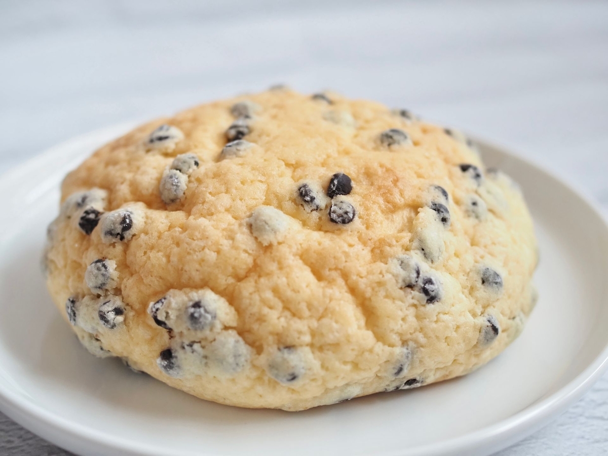 カカオ感たっぷり◎パスコ定番「チョコチップメロンパン」 - あごモチ