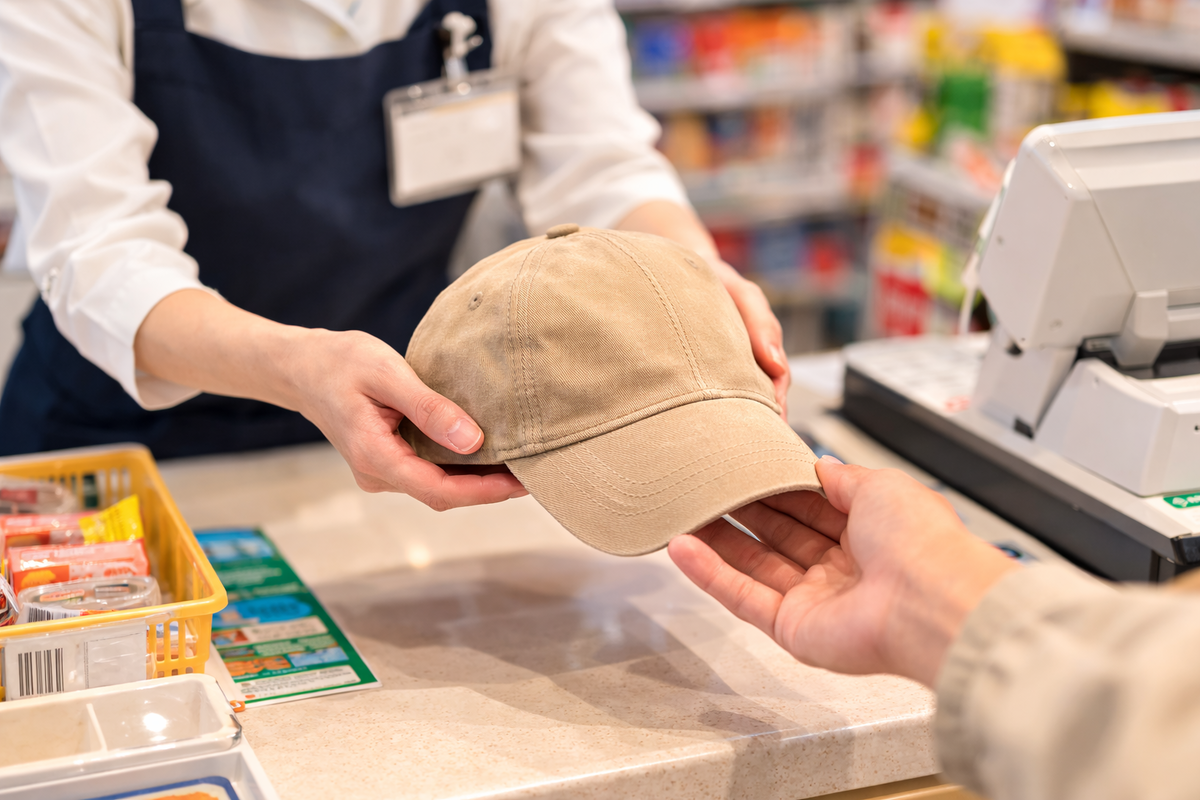 コンビニエプロン ドンキホーテ エプロン 売ってる セクシーなエプロン