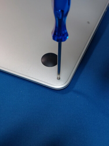 ✨超希少・極美品✨バッテリーほぼ無劣化❗️MacBook Air 11inch MacBook Airのバッテリーを自力(自己責任)で交換してみた - 気分は