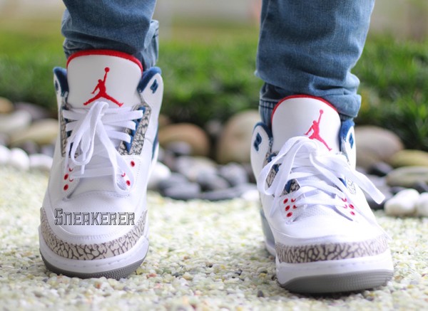 jordan true blue 3 on feet