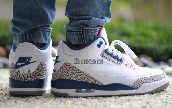 jordan true blue 3 on feet