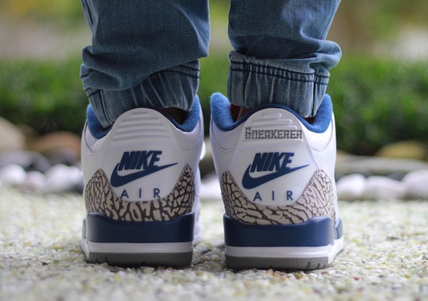 true blue 3 on feet
