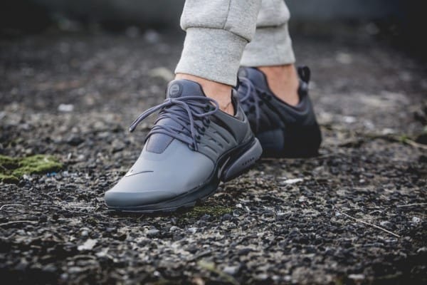 nike air presto dark grey