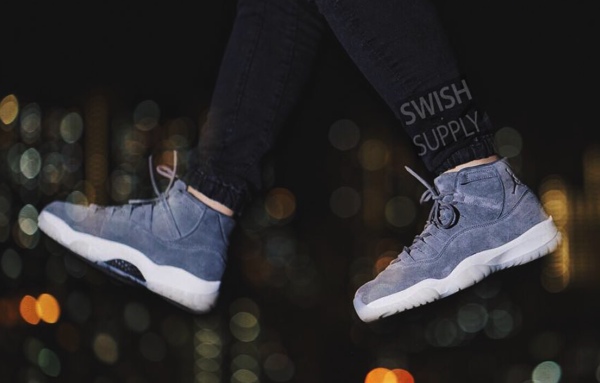 retro 11 grey suede