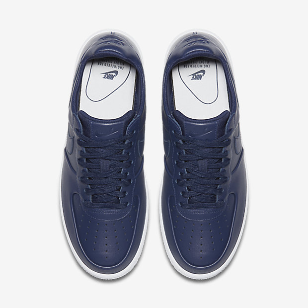 Comme des Garçons COMME des GARÇONS x Nike Air Force 1 Sneakers | Hervia