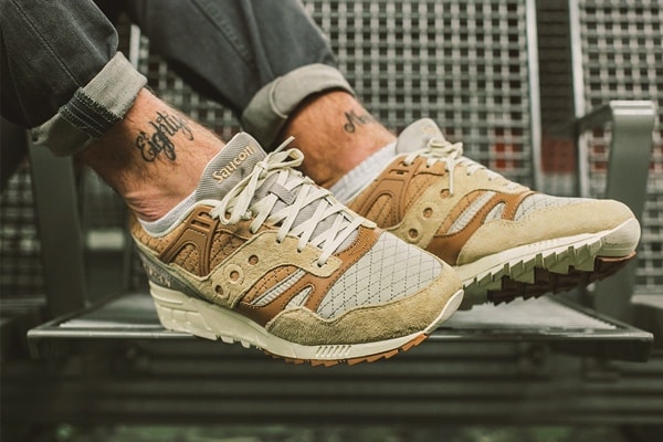 saucony grid sd quilted tan