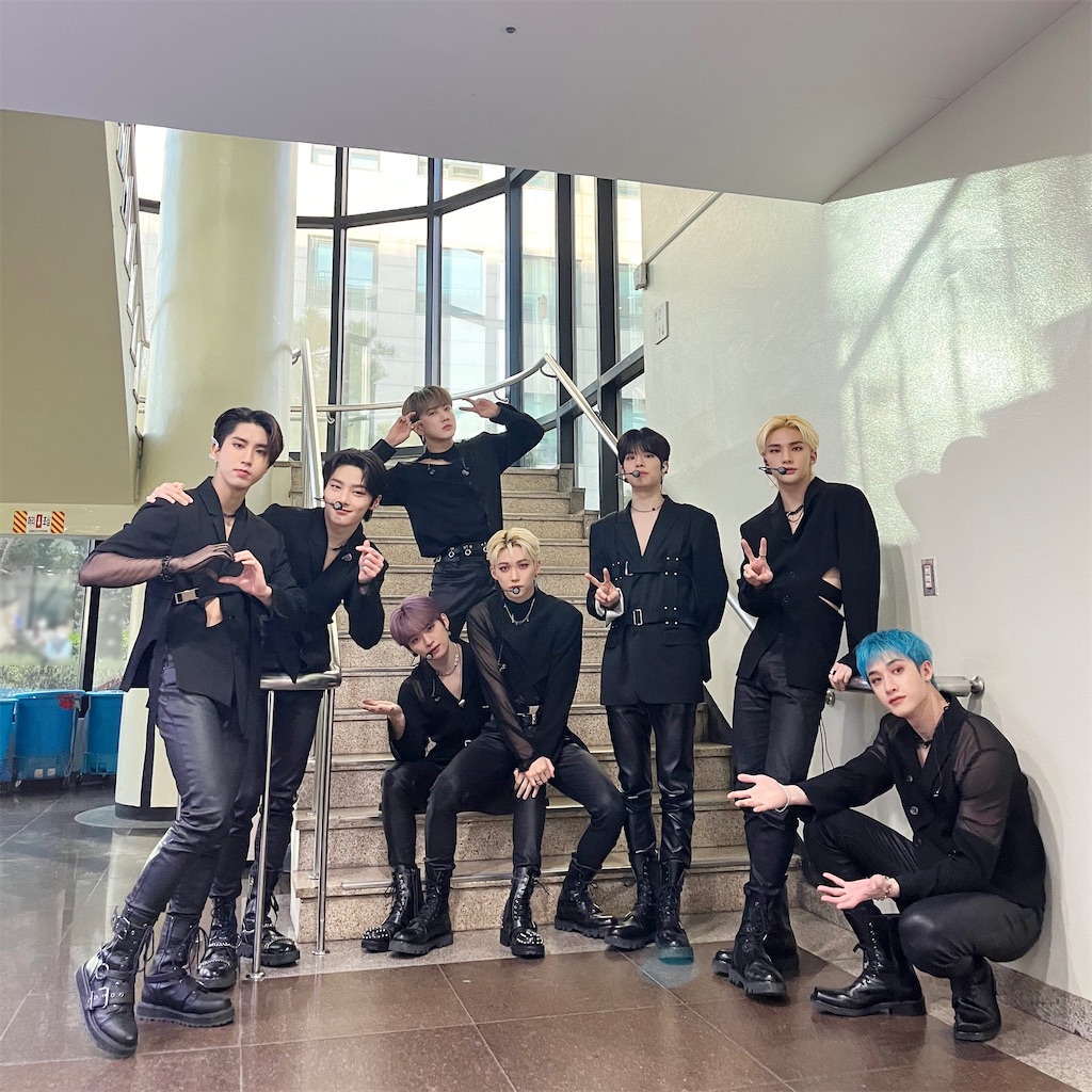 straykids ヒョンジン着用 カーディガン 黒
