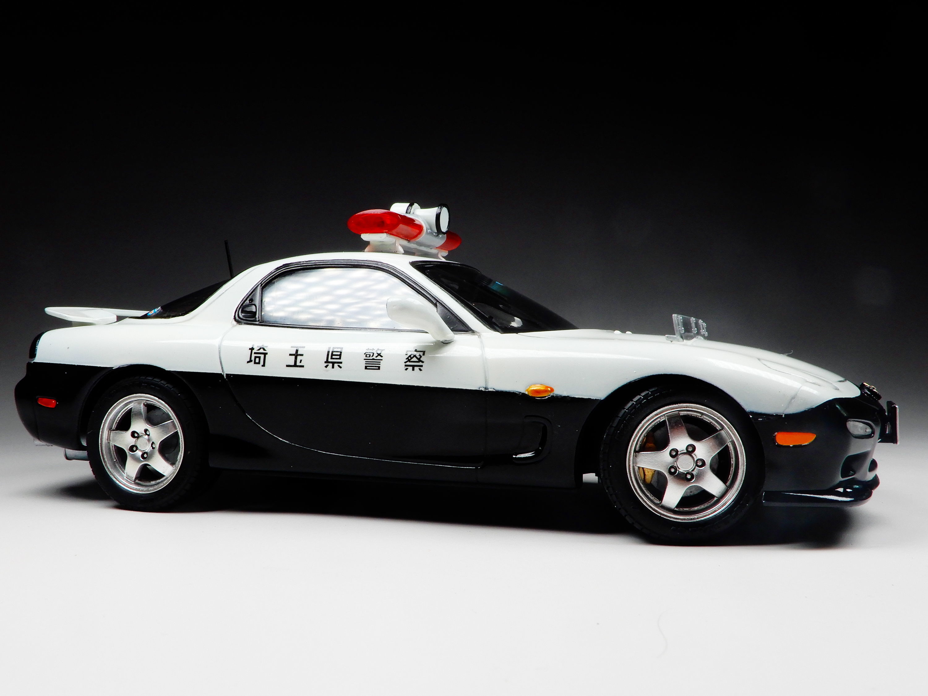 アオシマ  1/24 FD3S RX-7 レーダーパトロールカー '98 マツダ FD3S RX-7 IV型 パトロールカー `98 (プラモデル
