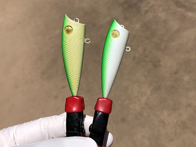 バスカラー　クリアイエローを吹く