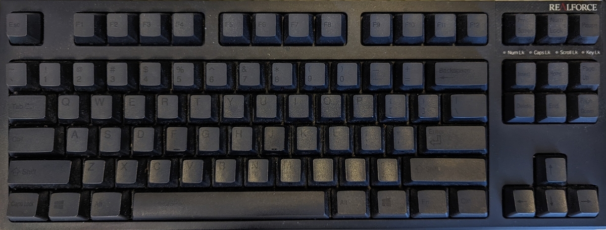 連休に掃除しよう！REALFORCEキーボードを分解して掃除してみた