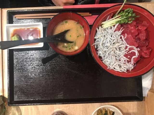 徳多屋三崎まぐろどんぶり