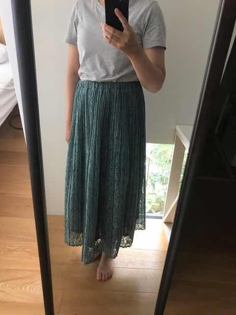 エレスリムはありとあらゆるボトムスへも着用OKな着圧レギンスです✨