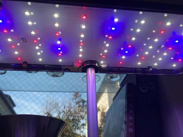 IDOOのLEDライトはすこしまぶしい
