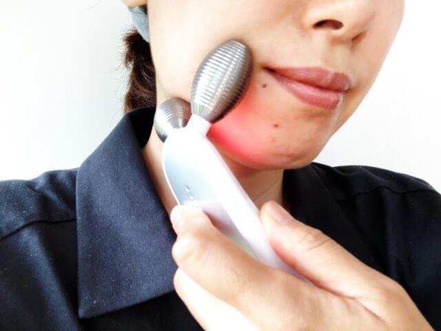 メディキューブ EMS美顔器 AGE-R エイジーアール メディキューブ MEDICUBE AGE-R EMS 美顔器ダーマEMS ほうれい線