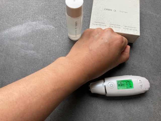 新オルビスユーエッセンスローションをスキンチェッカーで水分量を計測