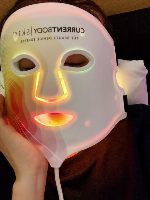 LEDマスク歴2年目が新発売【カレントボディLED4イン1マスク】魅力を