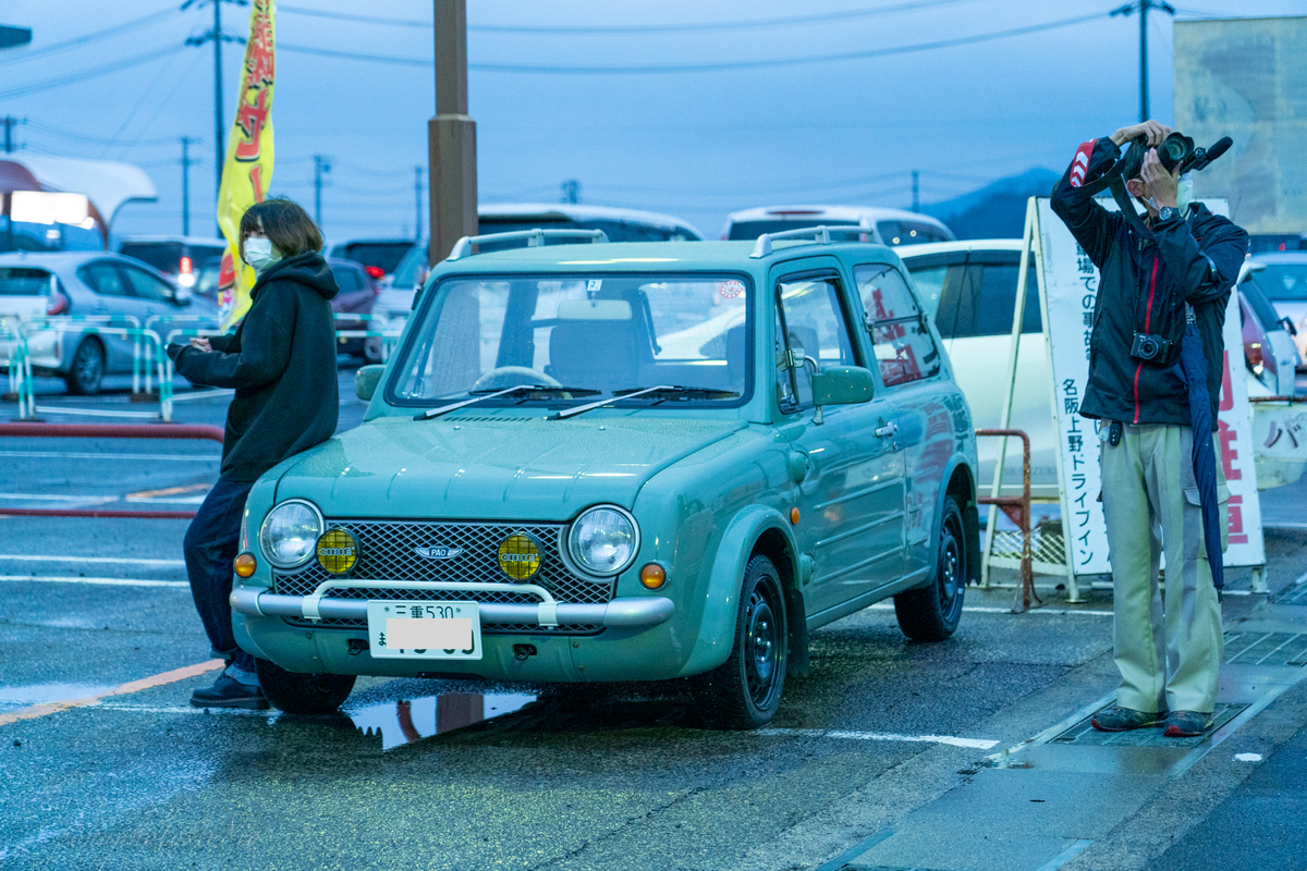 街で見かけたレトロな車たち 日産pao ダットサンサニー1000 ハコスカ ホンダdax Ponyの缶詰