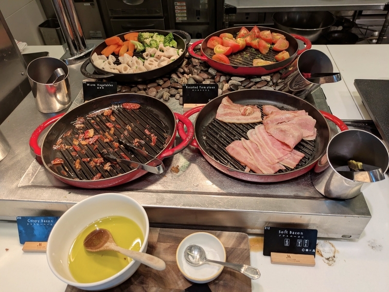 大阪マリオット都ホテル　朝食　ベーコンなど