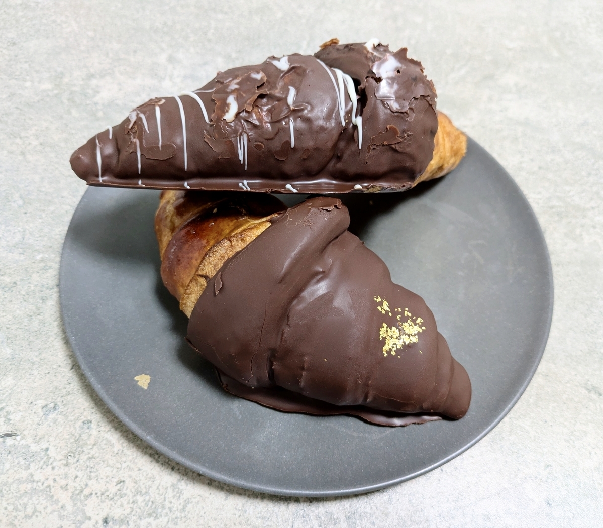 100日だけのチョコクロワッサン 実食2