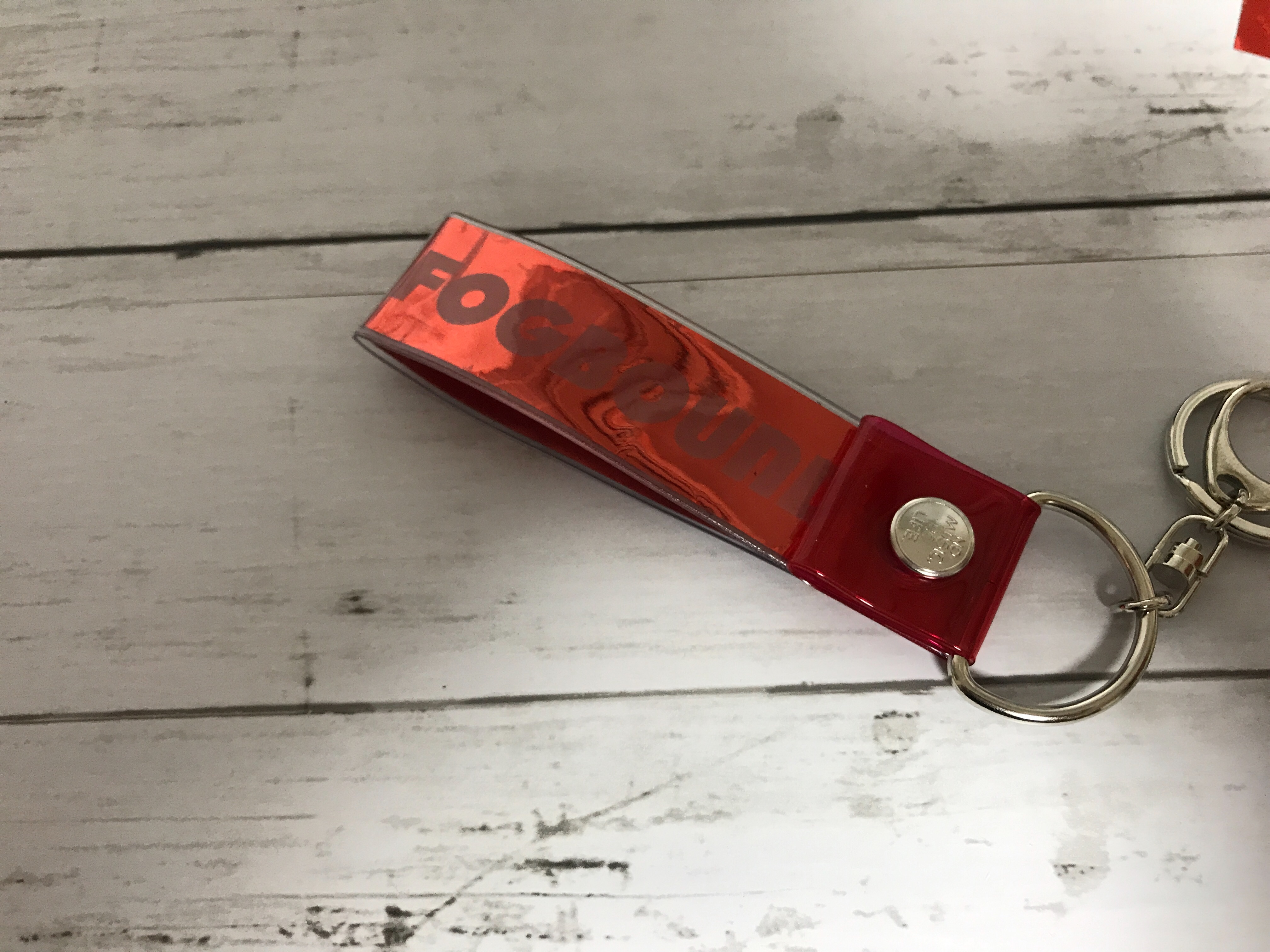 米津玄師 HYPE ＆ FOGBOUND銀テ タワレコ 銀テープ キーホルダー付 2025年最新】米津玄師 銀テープ hypeの人気アイテム - メルカリ