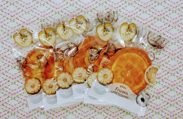 神戸bakado フルーツワッフル神戸フルワ まるでお花 食べて安心の可愛い焼き菓子 かわいいを探せ