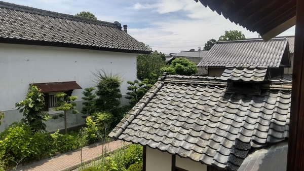 髙井鴻山旧居跡の二階からの眺めを撮った写真