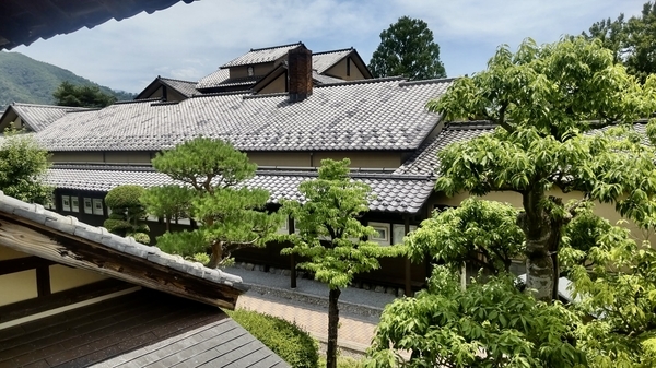 髙井鴻山旧居跡の二階からの眺めを撮った写真