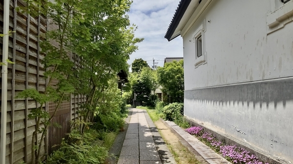 小布施の中心街を撮った写真