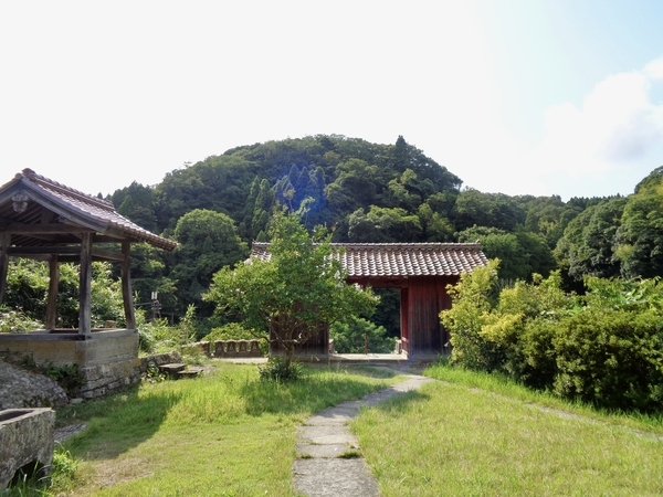 観世音寺境内の写真