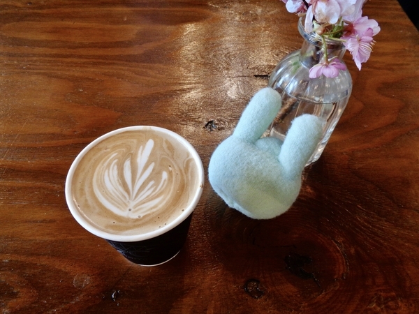 河津、涅槃堂近くのカフェ店内の写真。