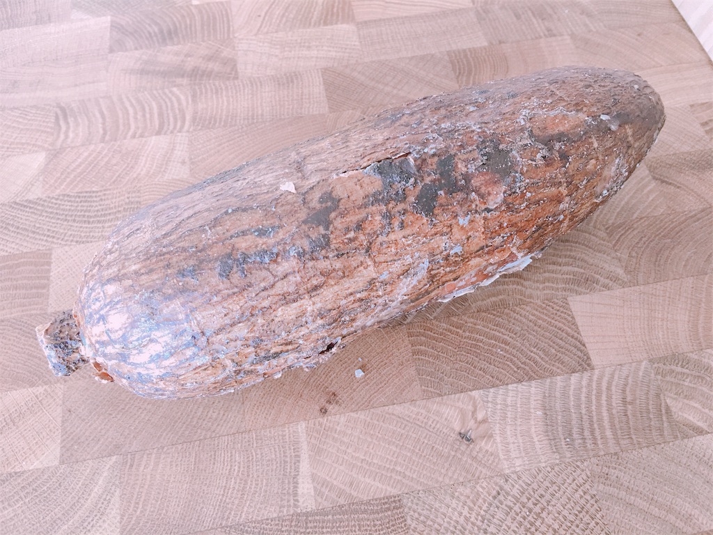 キャッサバ(yuca)切ったら、黒い線が入ってて大丈夫か心配だったけど