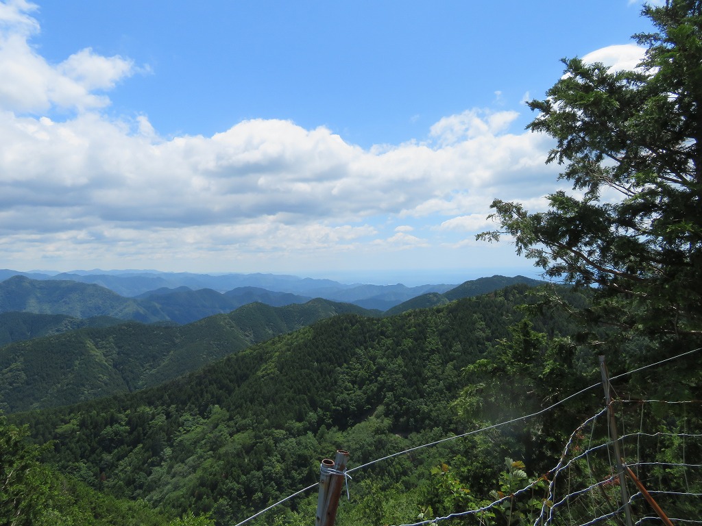 f:id:poseidonttzr:20190618101724j:plain f:id:poseidonttzr:20190618101724j:plain