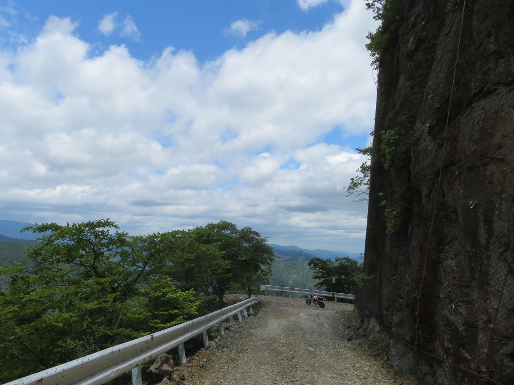 f:id:poseidonttzr:20190618105955j:plain f:id:poseidonttzr:20190618105955j:plain