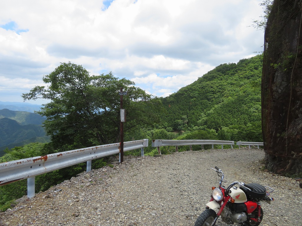 f:id:poseidonttzr:20190618110026j:plain f:id:poseidonttzr:20190618110026j:plain