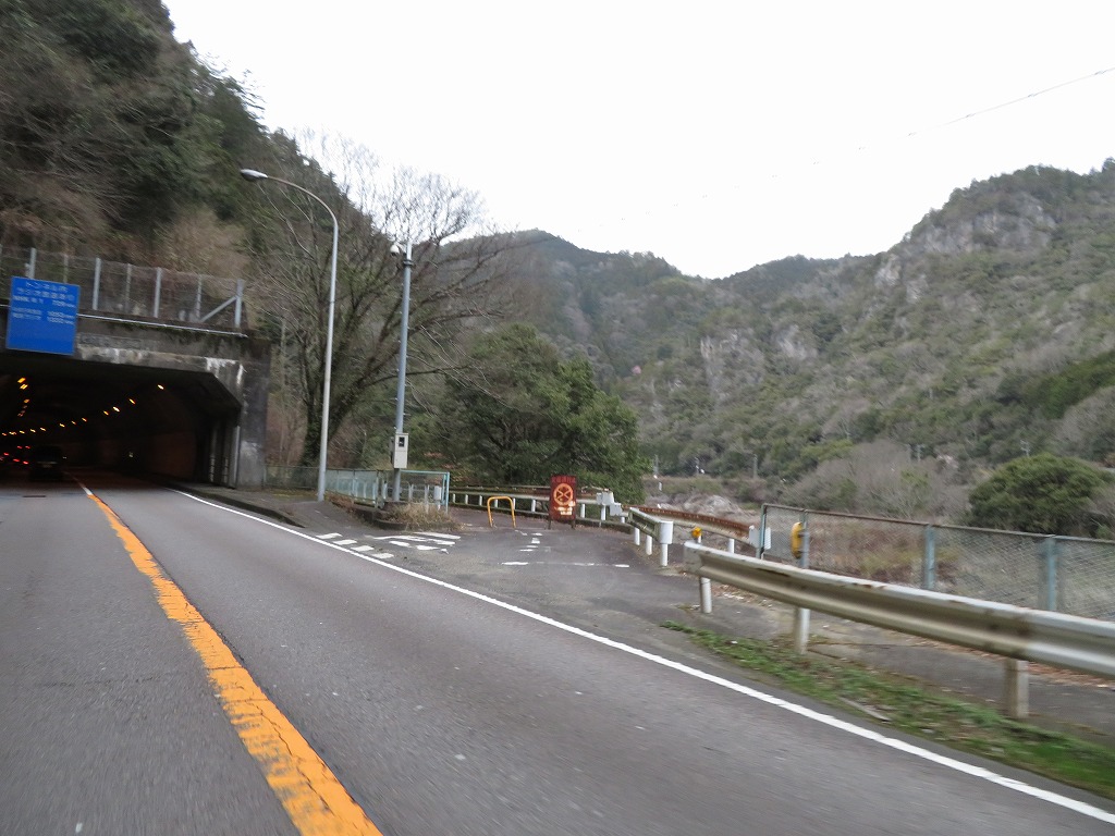 f:id:poseidonttzr:20200330095015j:plain