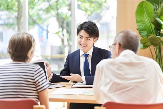 まとめ：保険の相談は場所を選ばず無料で相談できる「保険見直し本舗」