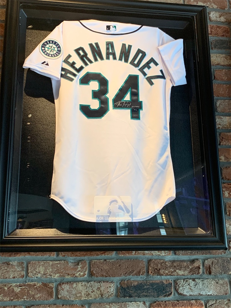 売れ筋新商品 WBC優勝SALE】アロルディス・チャップマン直筆サイン入り スポーツ選手