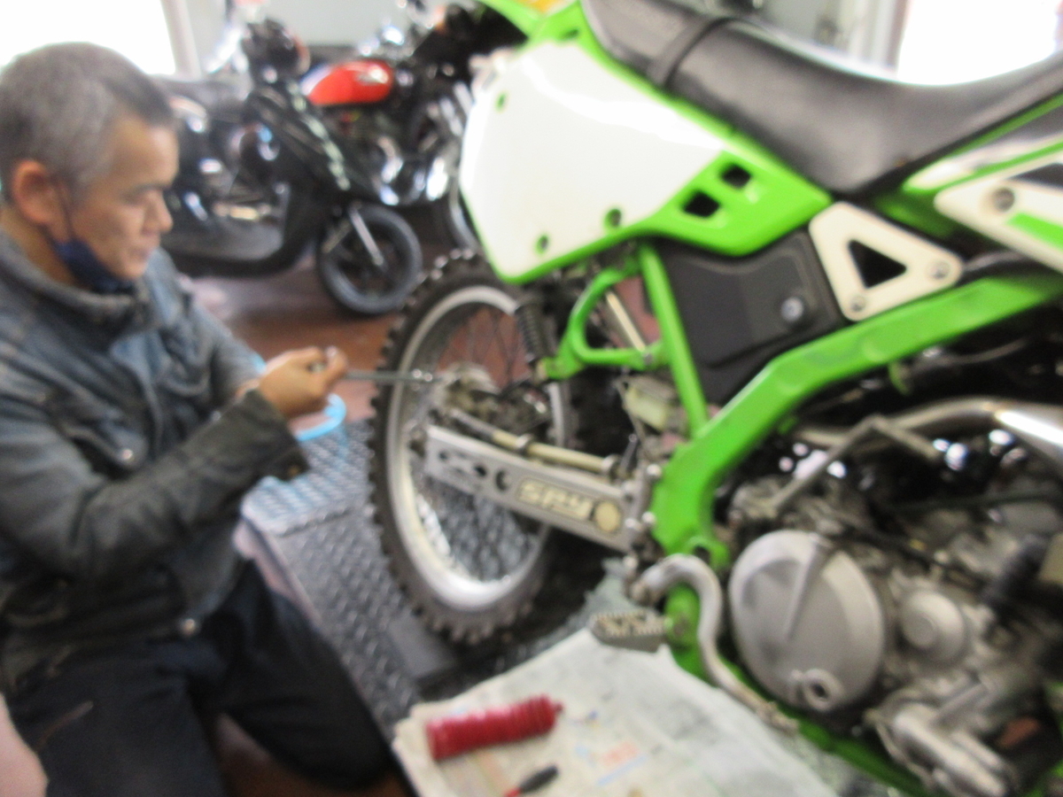 KDX125残り作業完了 - POWER STATION STAFFのつれづれ日記
