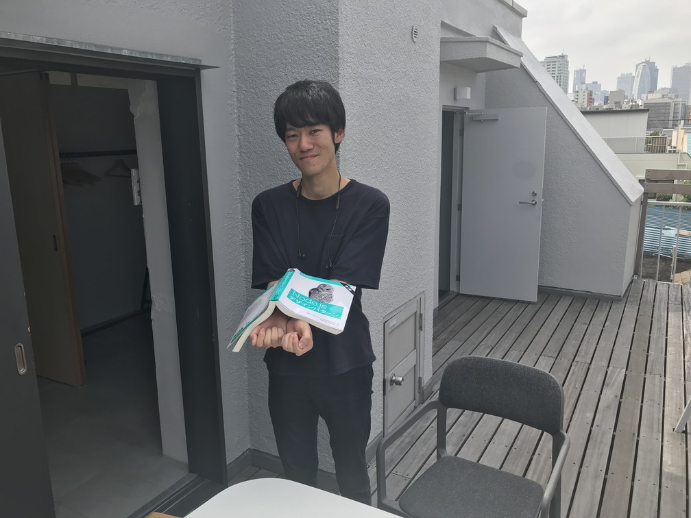 f:id:praha-inc:20190905195124j:plain