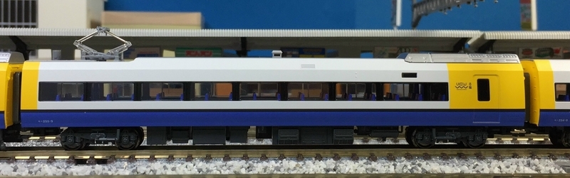 KATO 255系 入線！ - 休日の屋根裏