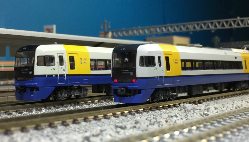 KATO 255系 入線！ - 休日の屋根裏