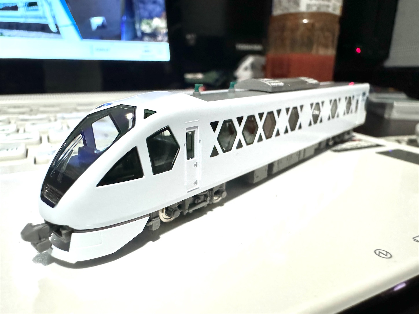 TOMIX 東武N100系 スペーシアX - 休日の屋根裏