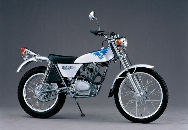 ホンダ バイアルスtl125 250トライアル もとメカニックだったオヤジの独り言 ホンダ バイアルスtl125 250トライアル もとメカニックだったオヤジの独り言