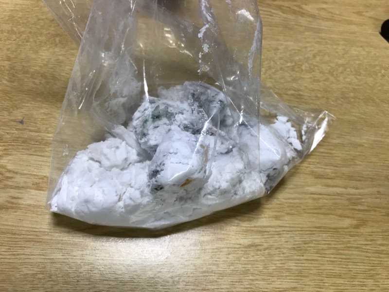 サンマに片栗粉の写真